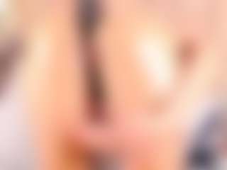 Live cam show with Julieta Jackson - Double Penetration on StripNow