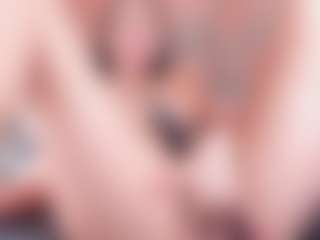 Live cam show with Julieta Jackson - Oil on Camsoda