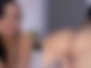 Live cam show with Nicky Saenz - Cosplay on parknlotfishbdy