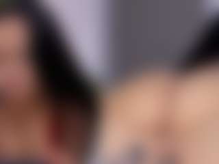 Live cam show with Nicky Saenz - Massage on friskycurves.com