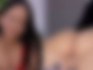 Live cam show with Nicky Saenz - Hot on xDating