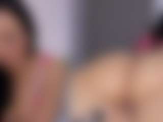 Live cam show with Nicky Saenz - Thin on CamwithHer