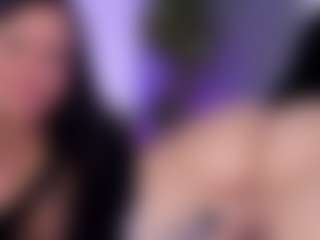 Live cam show with Nicky Saenz - Squirt on Adult Interactions