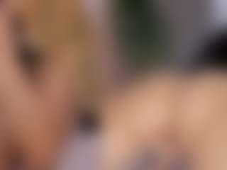 Live cam show with Nicky Saenz - Oil on nudelive.tv
