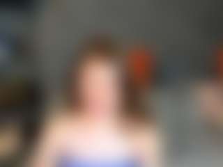Live cam show with Vanessa - Gray Eyes on Dolls Live
