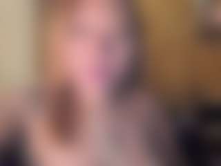Slimthickxxx's Live Sex Cam Show