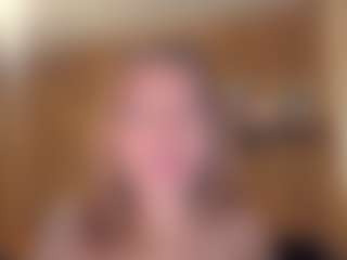 Slimthickxxx's Live Sex Cam Show