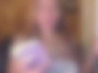 Slimthickxxx's Live Sex Cam Show