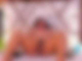 Live cam show with molly-sweett - Latina MILF on CamwithHer | colombia
