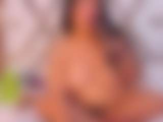 Live cam show with molly-sweett - Brown Hair on Dolls Live