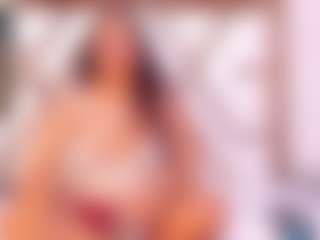 Live cam show with molly-sweett - Curvy Middle Aged on Mixed Magazine Live