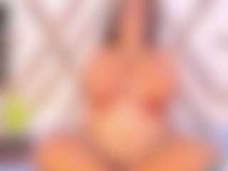 Live cam show with molly-sweett - Shaved Pussy MILF on Streamer API