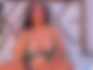 molly-sweett MILF webcam performer live streaming