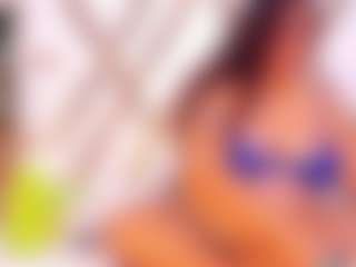 Live cam show with molly-sweett - Brown Hair MILF on Hubzter Live