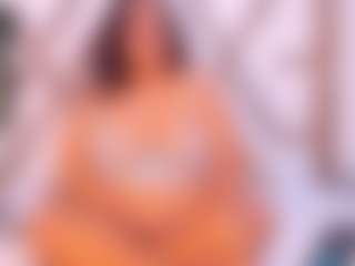 Live cam show with molly-sweett - Cosplay Curvy on TeamSkeetLive