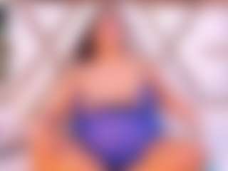 Live cam show with molly-sweett - Double Penetration on Camsoda Late Night