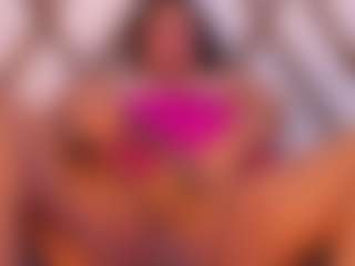 Live cam show with molly-sweett - Latina Mature on Camsoda | colombia