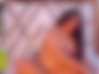 Live cam show with molly-sweett - Lovense Middle Aged on Camversity
