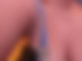 Live cam show with molly-sweett - Cosplay MILF on StripNow
