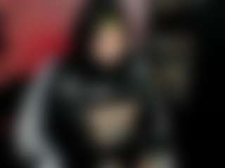 Live cam show with HeraInk - Latina Petite on CamClone | colombia
