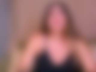 Live cam show with isabellassmith - Blonde Hair on Mixed Magazine Live