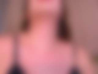 Live cam show with isabellassmith - Drinking on Milfs Live