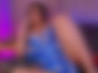 Live cam show with isabellassmith - Cumshot on Camsoda