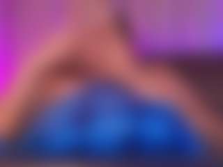 Live cam show with isabellassmith - Brown Eyes on PervPlay.com