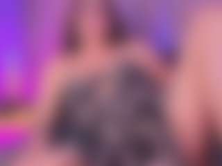 Live cam show with isabellassmith - Tiny Tits on CamClone