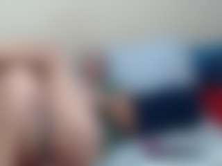 Live cam show with Londilicious33 - Young Adult on Free Soda