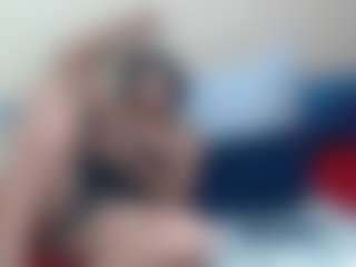 Live cam show with Londilicious33 - Shaved Pussy on Camversity