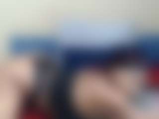 Live cam show with Londilicious33 - Middle Aged on liverealitysex.com