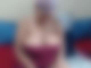 Londilicious33's Live Sex Cam Show