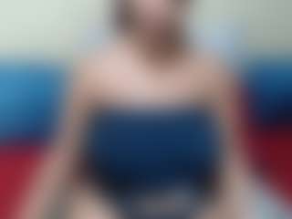 Live cam show with Londilicious33 - Fingering MILF on CSO-WL