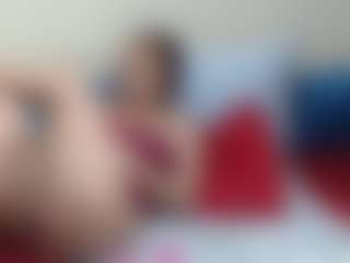 Londilicious33 MILF webcam performer live streaming