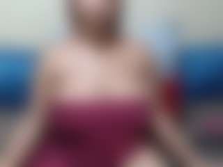 Live cam show with Londilicious33 - Fingering MILF on crypto-cams