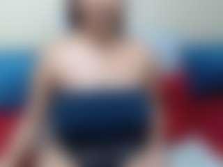 Londilicious33 MILF webcam performer live streaming
