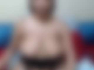 Londilicious33's Live Sex Cam Show