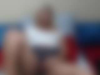 Live cam show with Londilicious33 - Ebony Big Tits on Sweet Sext