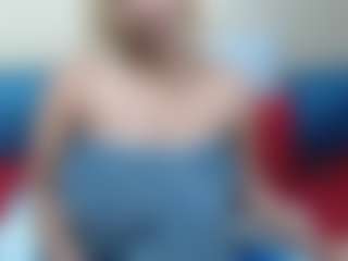 Londilicious33's Live Sex Cam Show