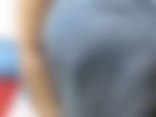 Londilicious33 MILF webcam performer live streaming