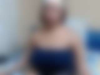 Live cam show with Londilicious33 - Drinking on slutload