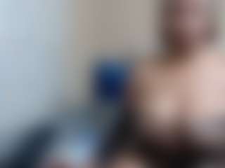 Live cam show with Londilicious33 - Young Adult on parknlotfishbdy