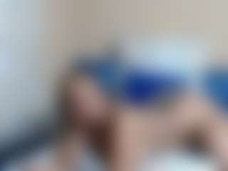 Live cam show with Londilicious33 - Black Middle Aged on Camsoda