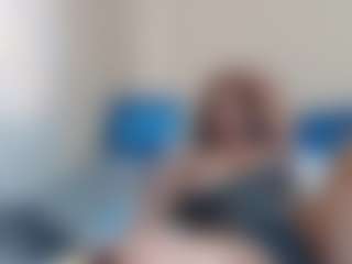 Live cam show with Londilicious33 - Black MILF on Strip Flash - Live Sex Shows