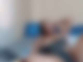 Live cam show with Londilicious33 - Hairy Pussy BBW on Strip Flash - Live Sex Shows