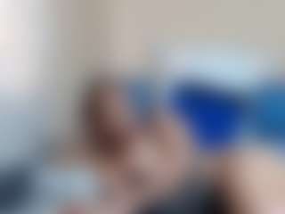 Londilicious33's Live Sex Cam Show