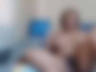 Londilicious33's Live Sex Cam Show