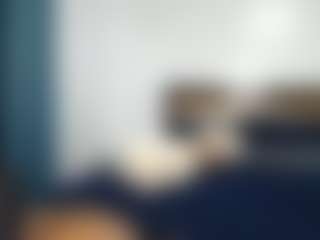 Live cam show with Brouncillah Liavuli - Fingers on Dolls Live