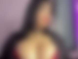 Live cam show with KrystenMoon - Big Tits on Streamer API
